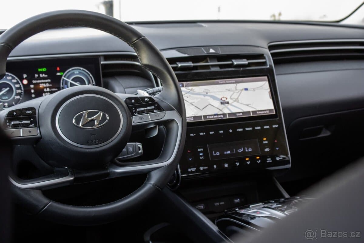 2023 Hyundai TUCSON - 18