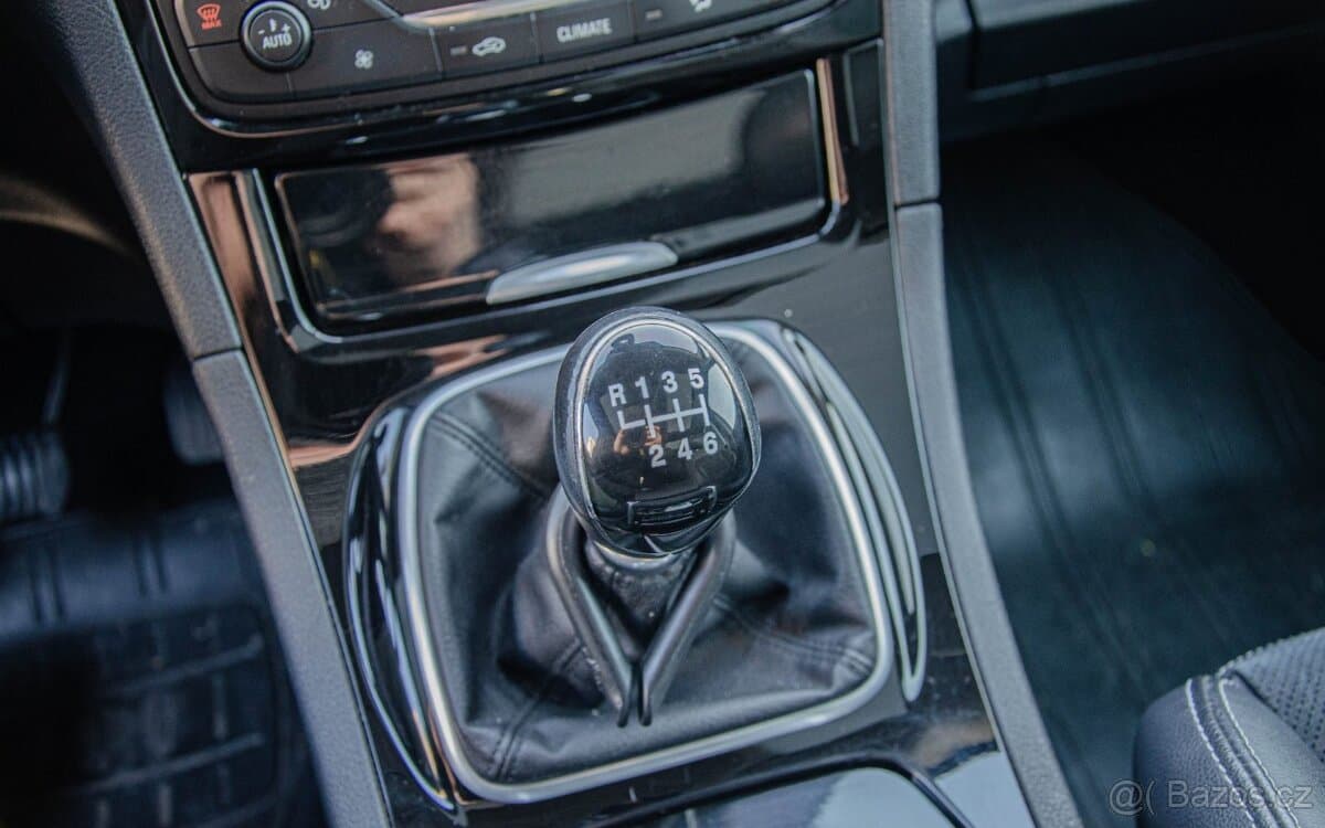 2012 Ford GALAXY - 18