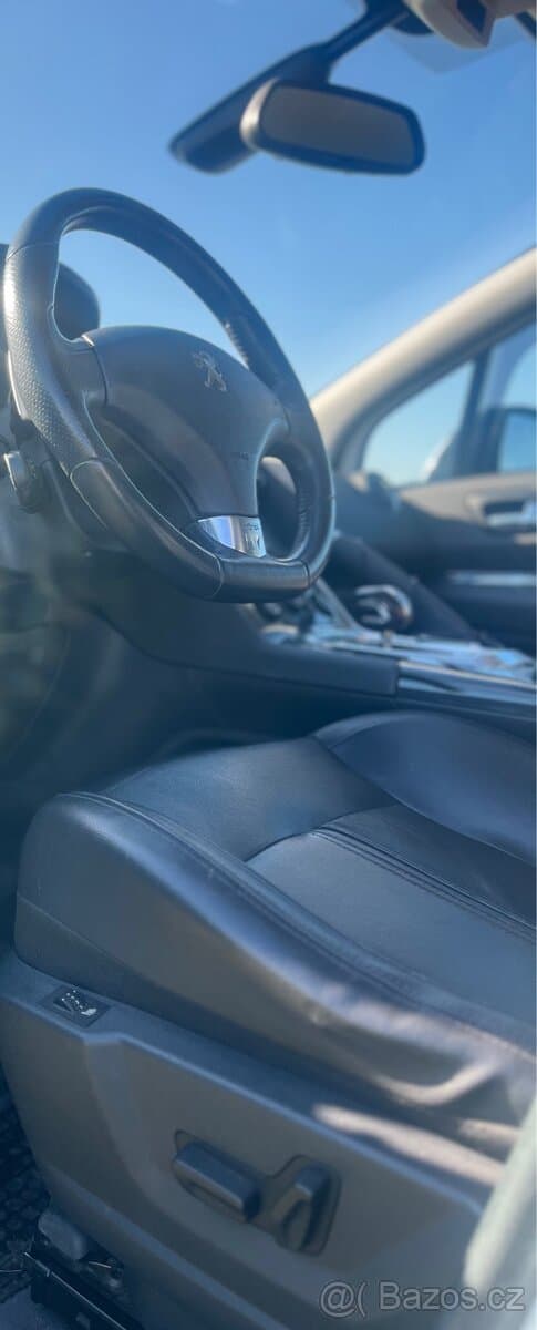 Peugeot 3008 - 18