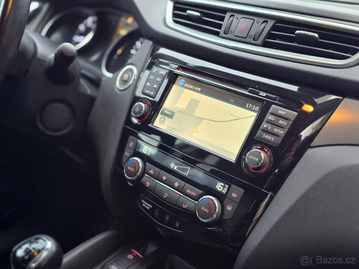 2018 Nissan QASHQAI - 18