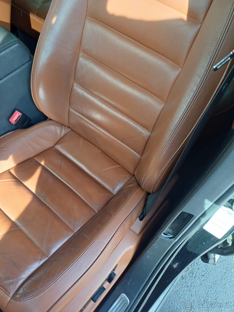 2004 Volkswagen TOUAREG - 18