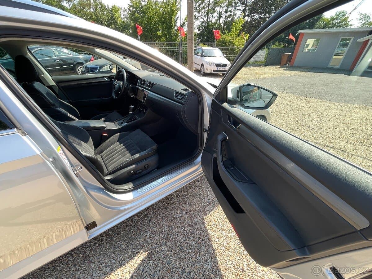 2022 Škoda SUPERB - 18
