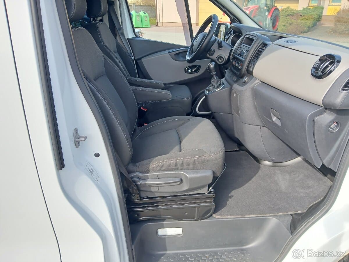 2016 Renault TRAFIC - 18