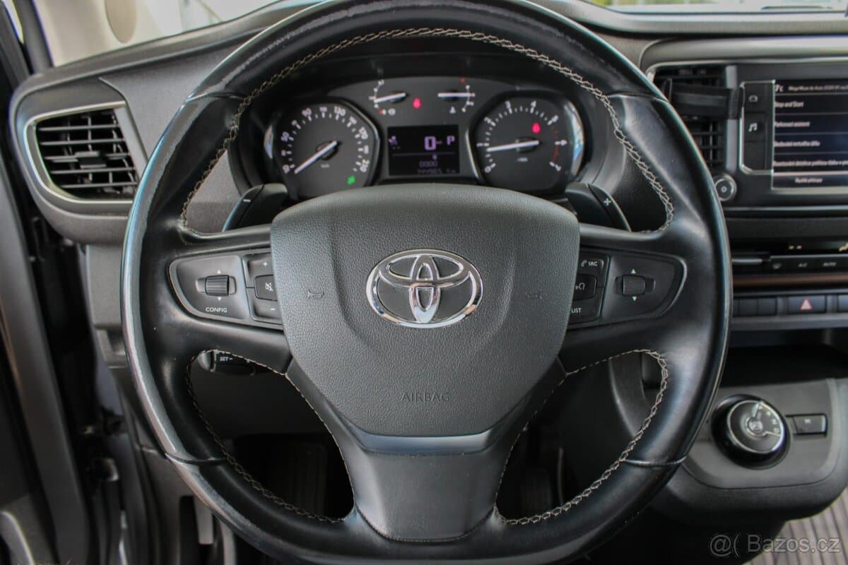 2021 Toyota PROACE - 18