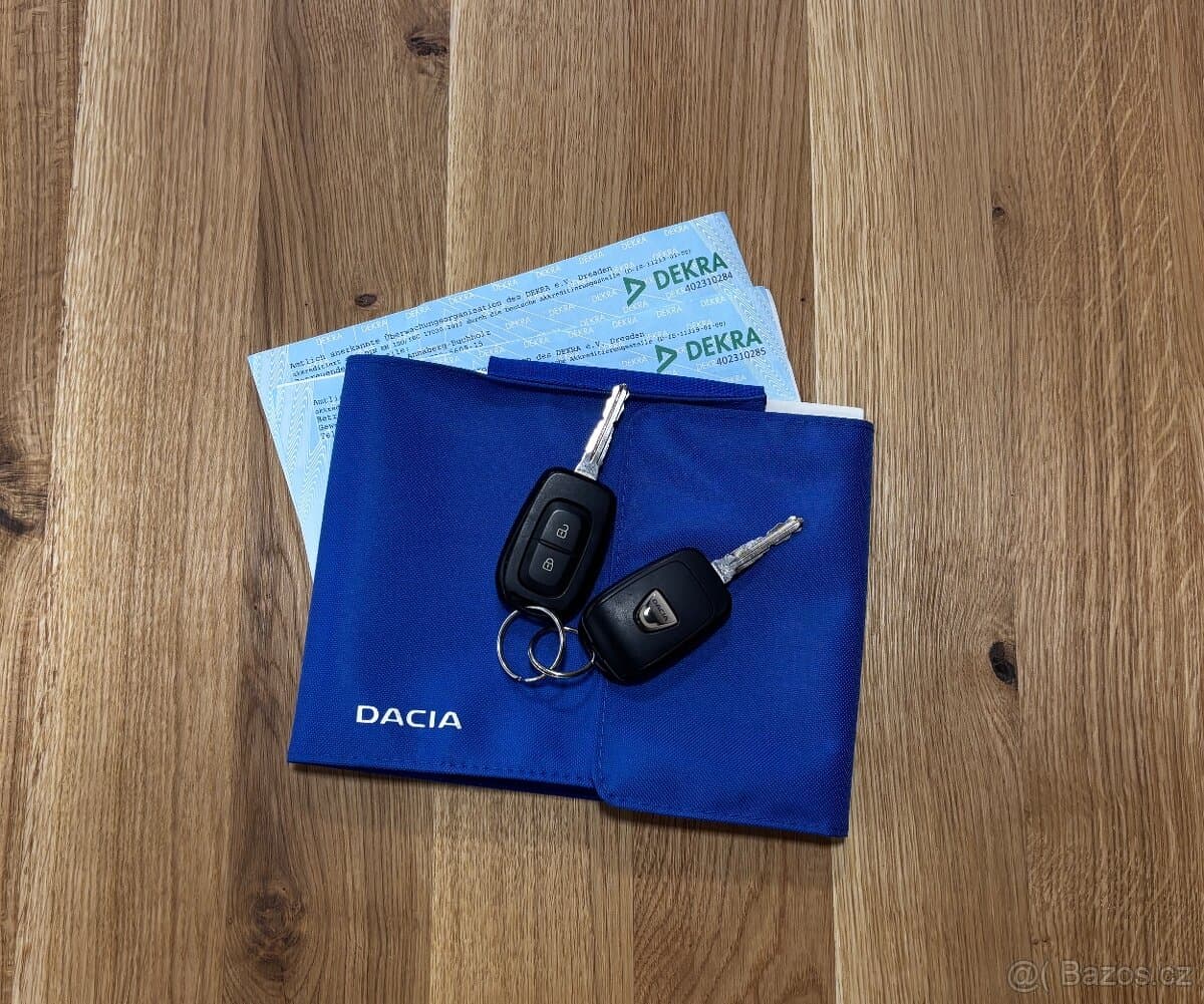 2020 Dacia LODGY - 18
