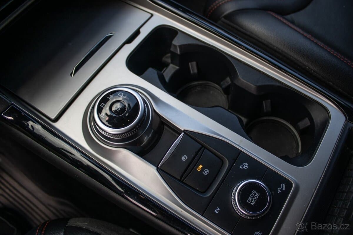 2022 Ford EXPLORER - 18
