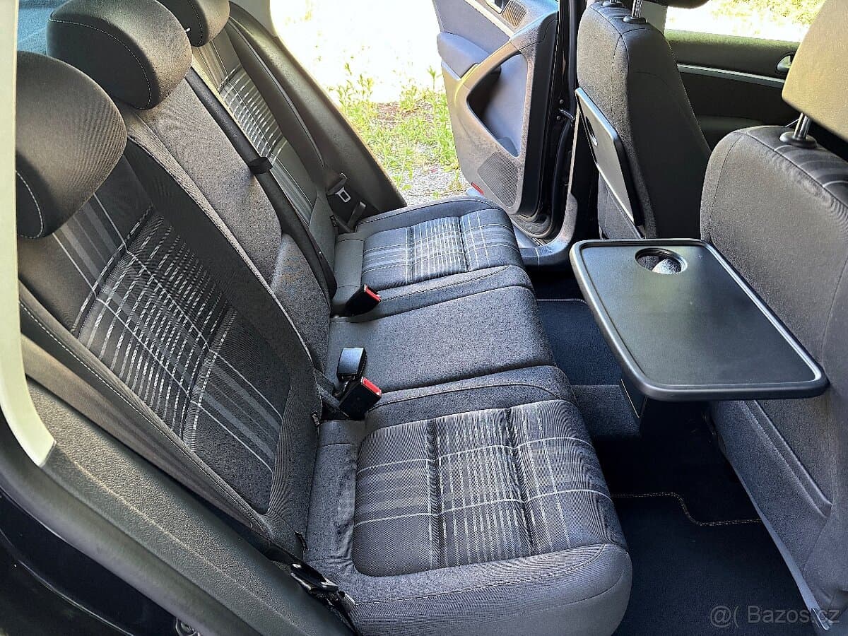 2015 Volkswagen TIGUAN - 18