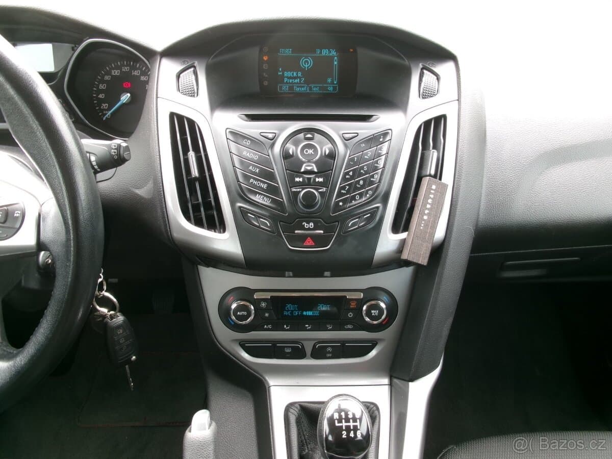 2014 Ford FOCUS - 18