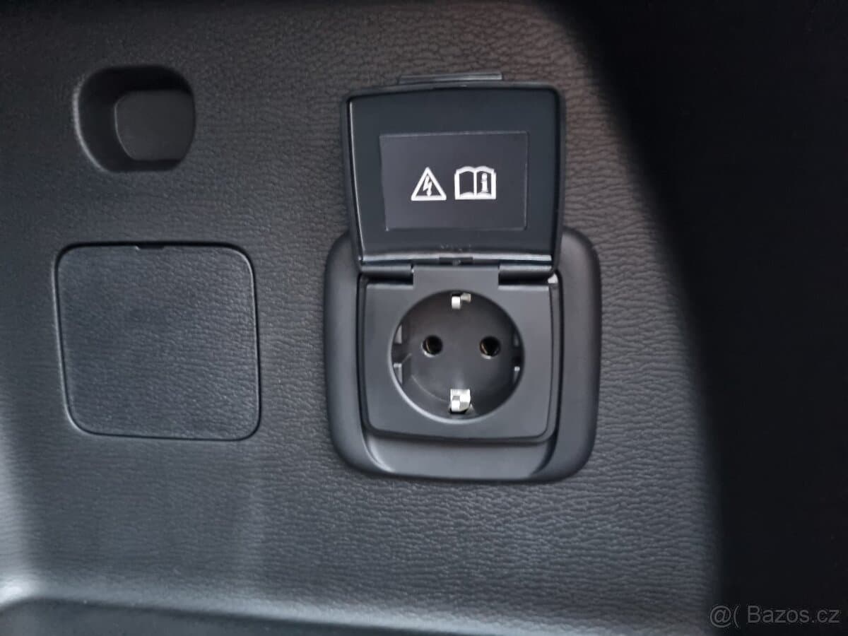 2025 Mitsubishi OUTLANDER - 18
