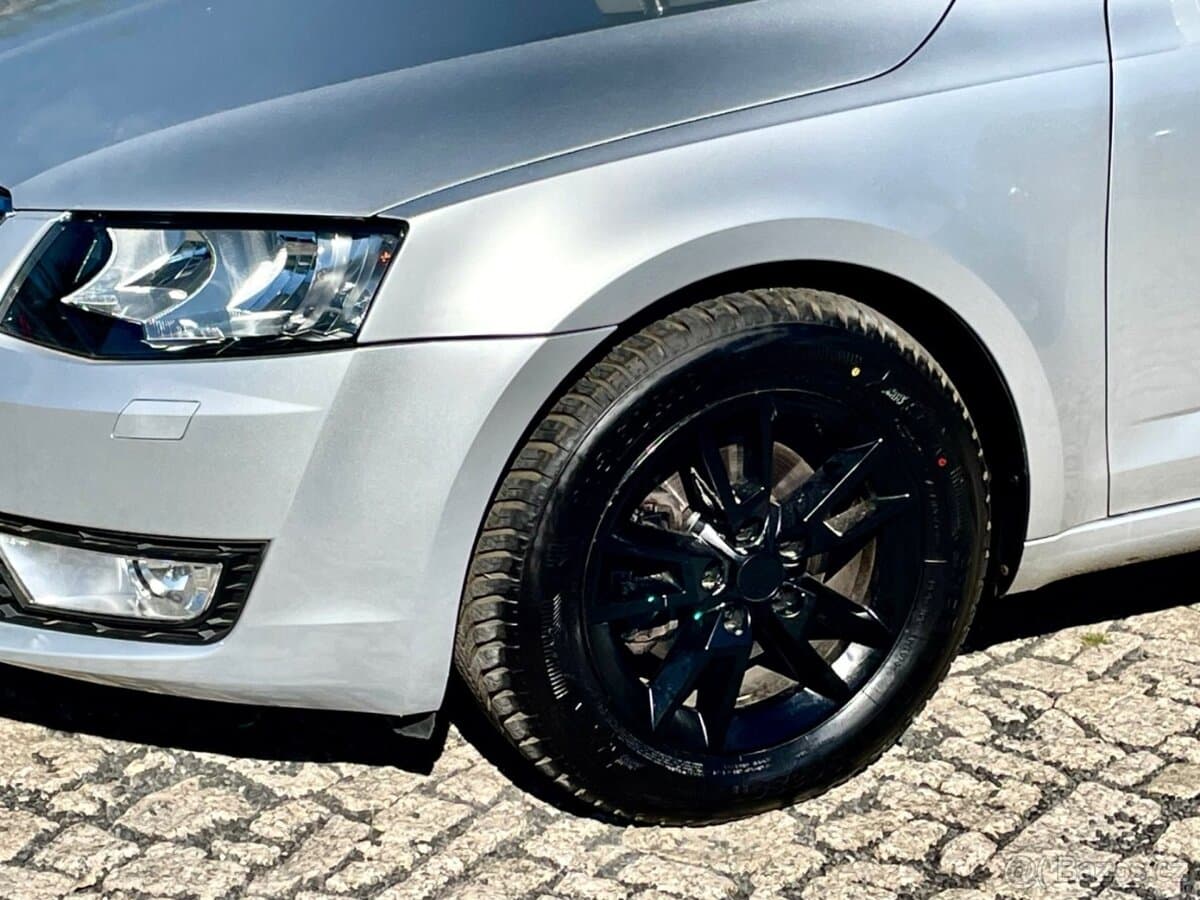 2017 Škoda OCTAVIA - 18