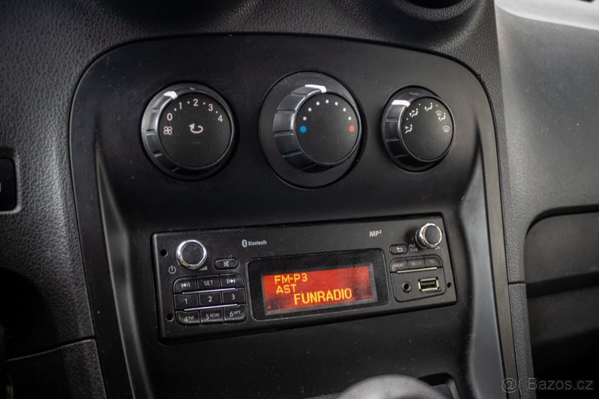 2015 Mercedes-Benz CITAN - 18