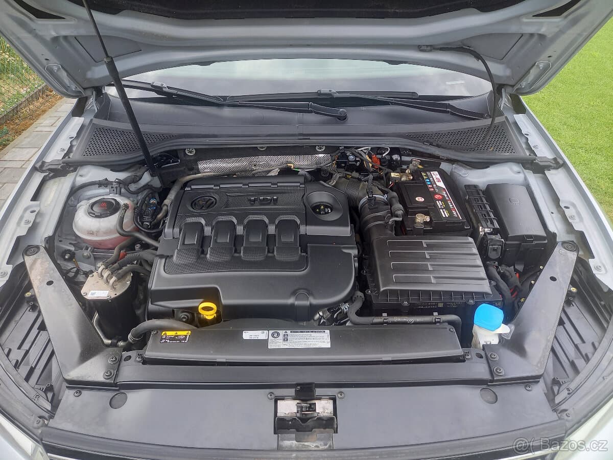 2019 Volkswagen PASSAT - 18