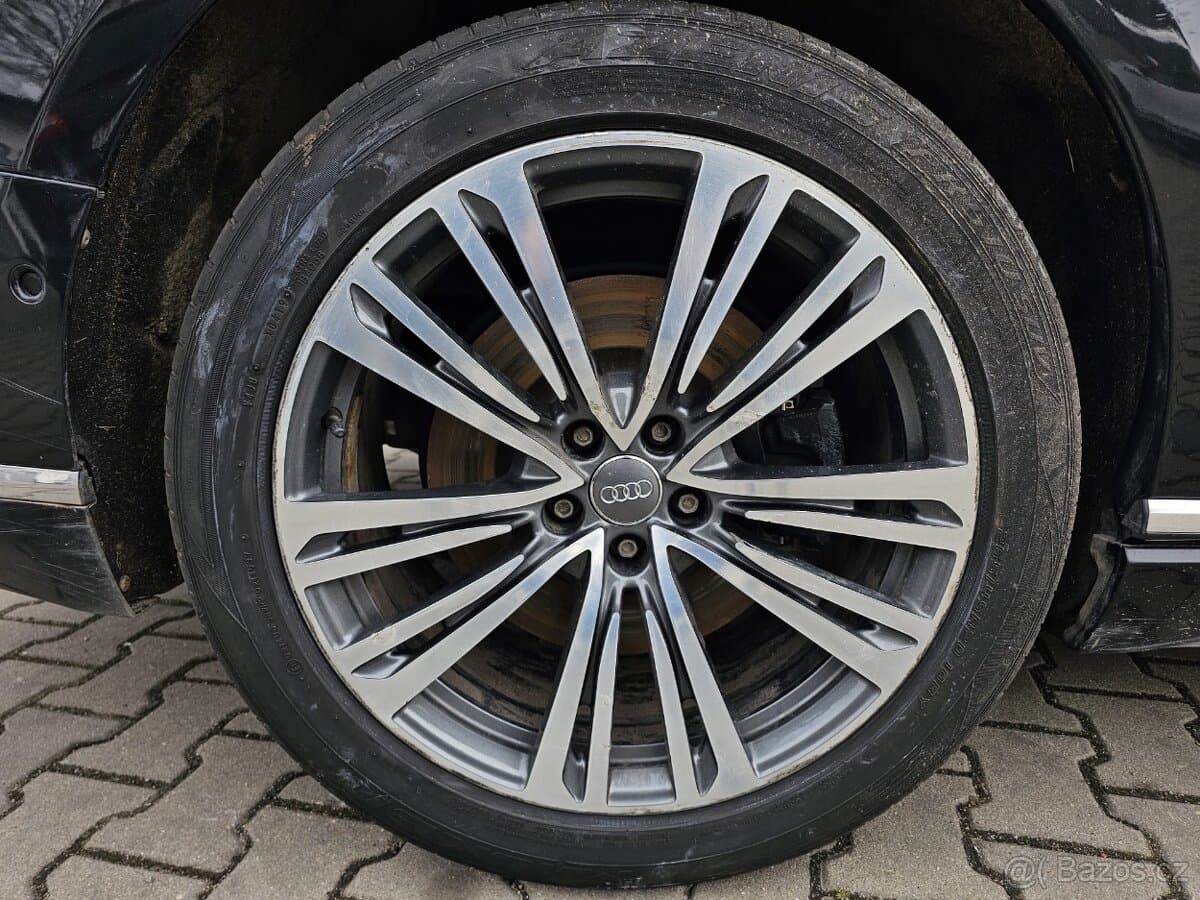 2019 Audi A8 - 18