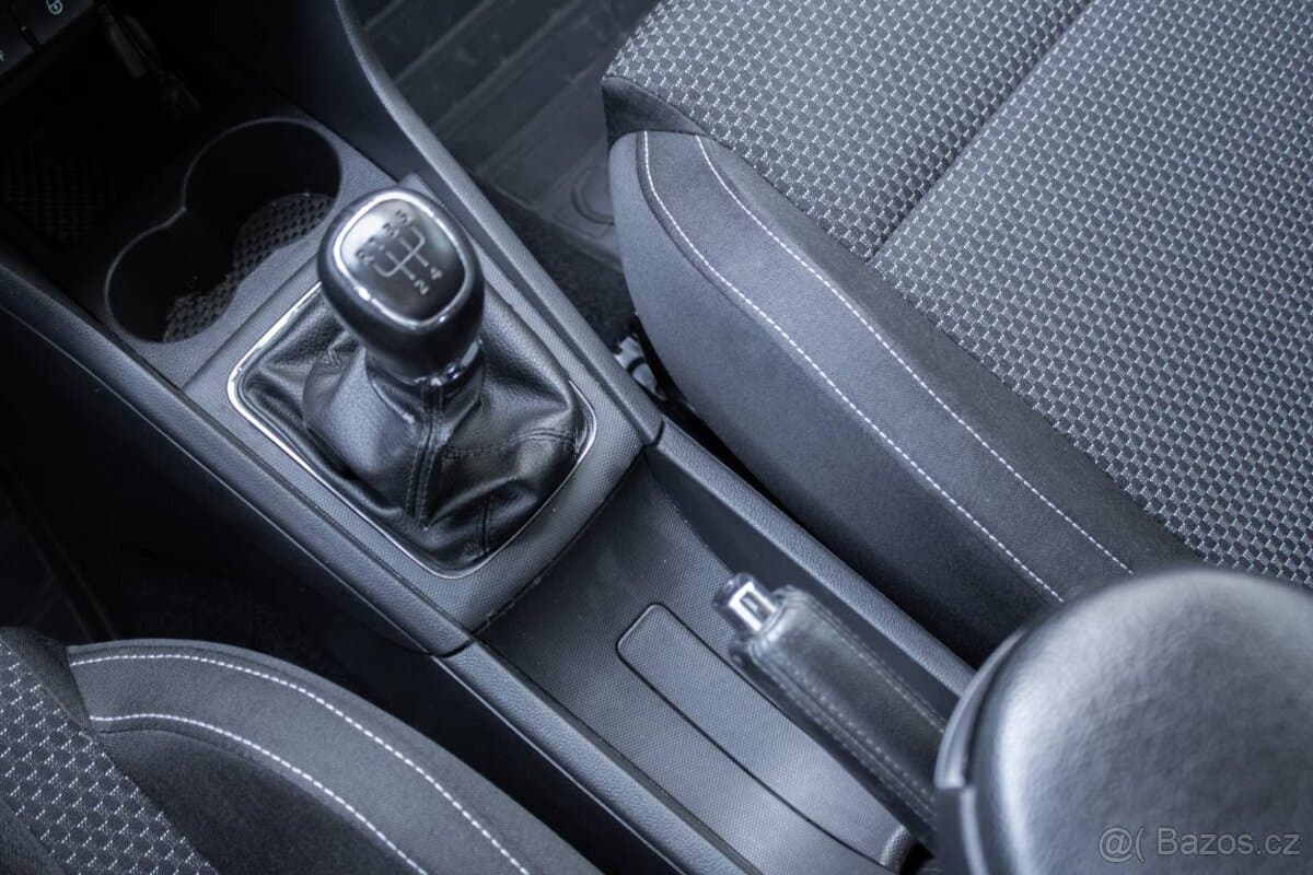 2013 Škoda RAPID - 18