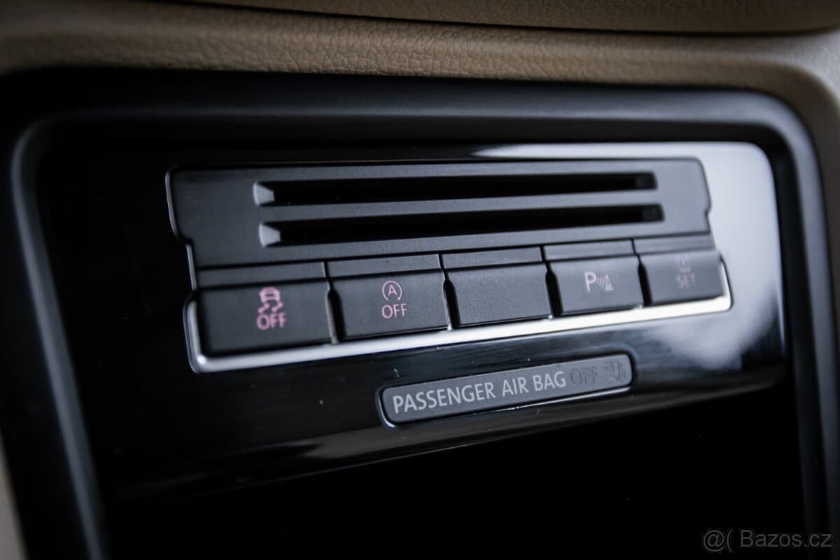 2011 Volkswagen SHARAN - 18