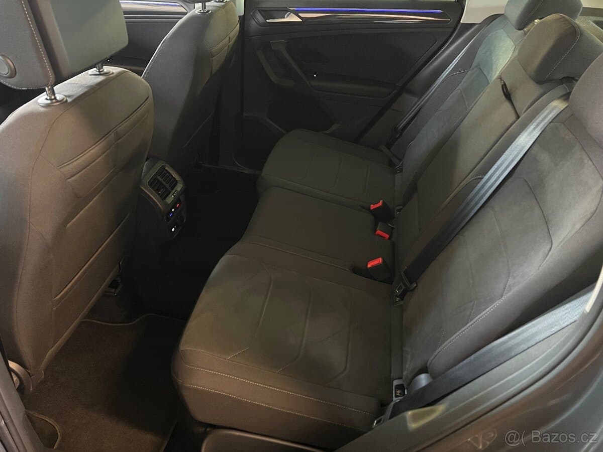 2021 Volkswagen TIGUAN - 18