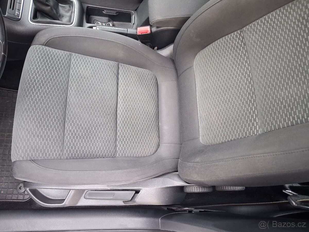 2013 Volkswagen GOLF - 18