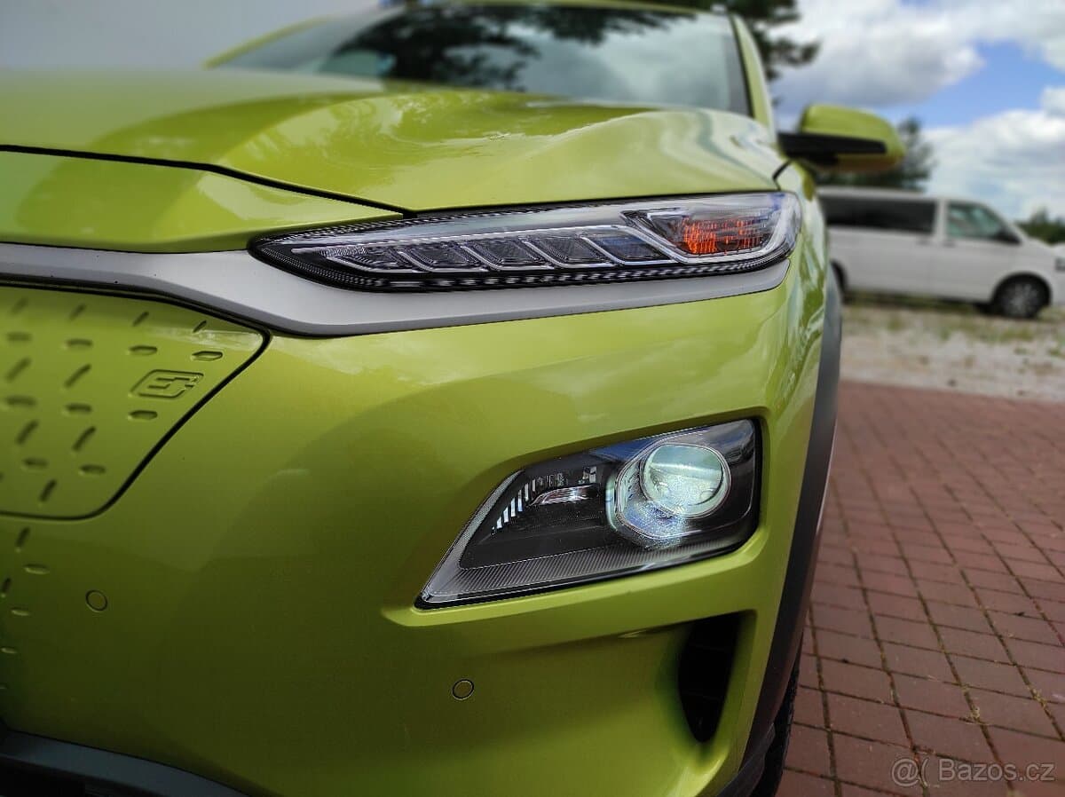 2020 Hyundai KONA - 18