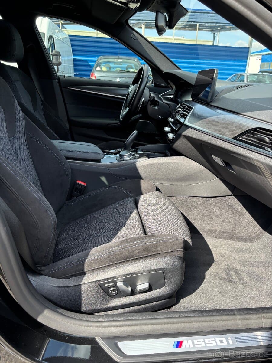 2020 BMW M5 - 18