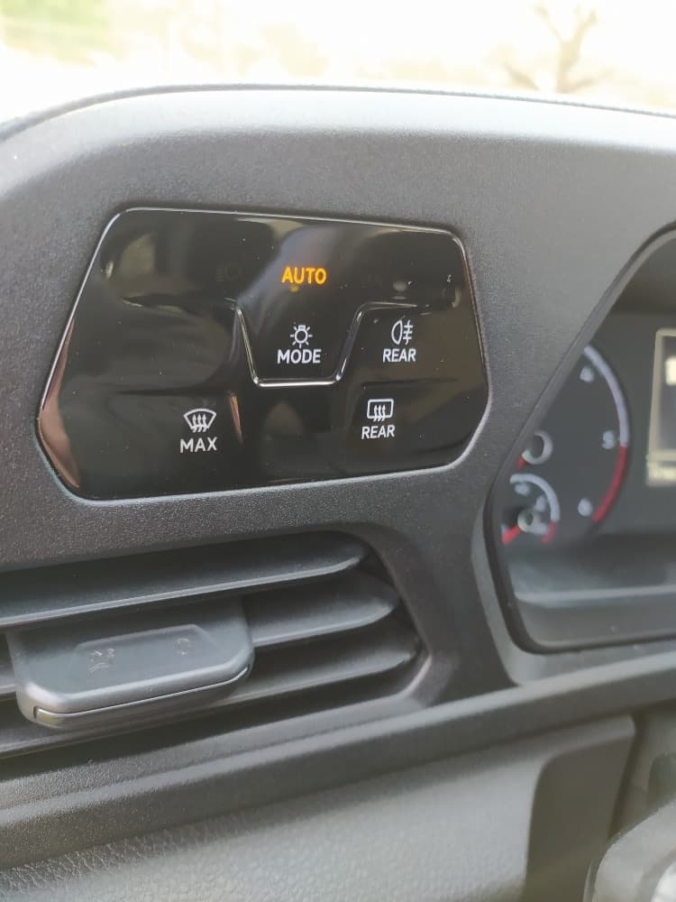 2021 Volkswagen CADDY - 18