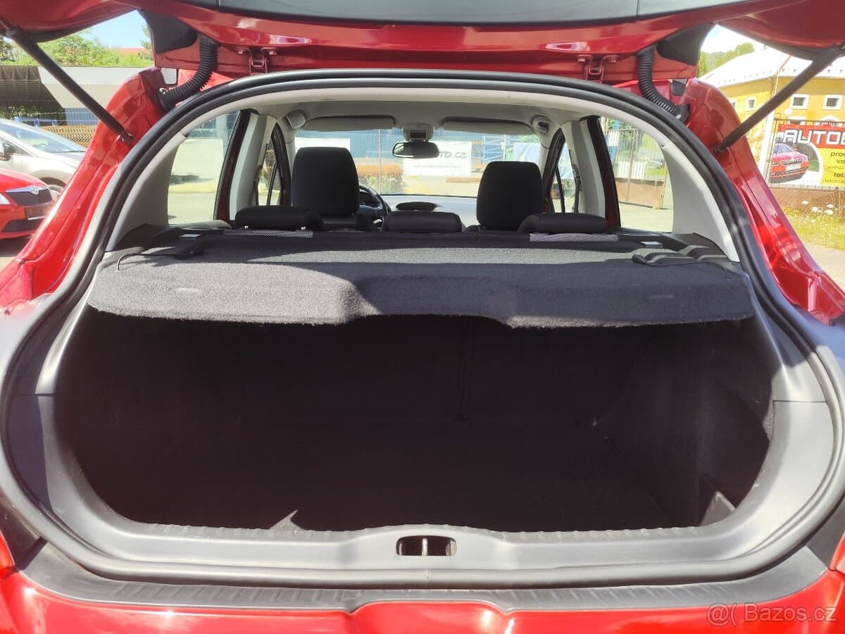 2010 Peugeot 308 - 18