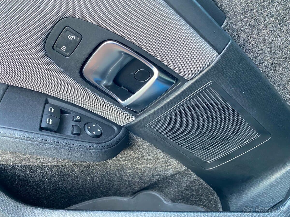 2021 BMW i3 - 18