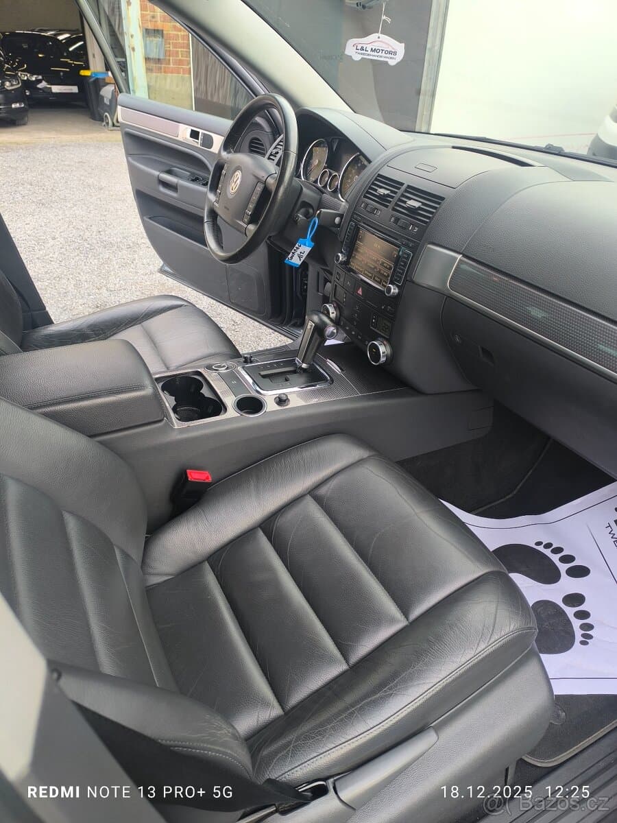 2008 Volkswagen TOUAREG - 18