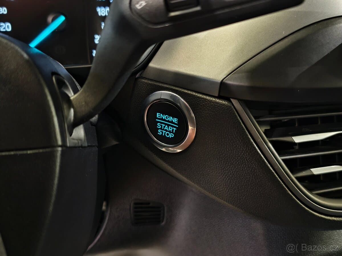 2022 Ford FOCUS - 18