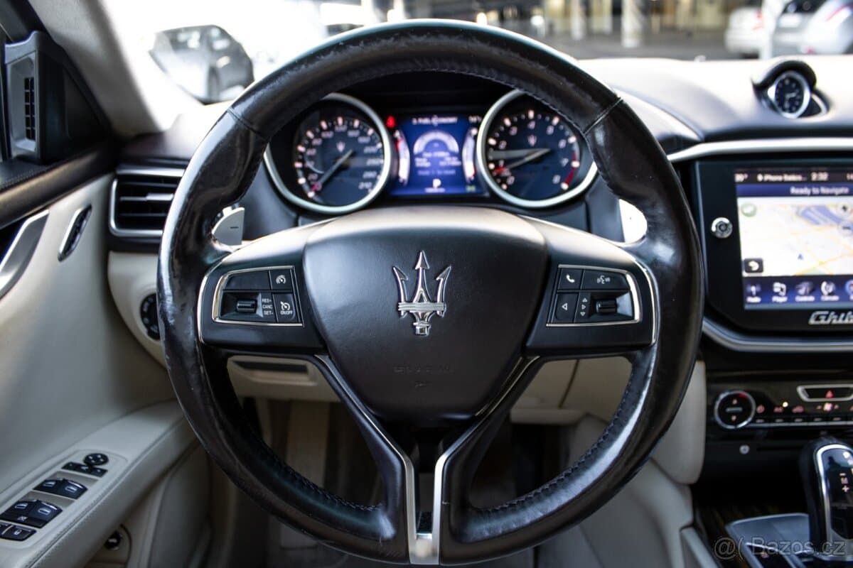2015 Maserati GHIBLI - 18