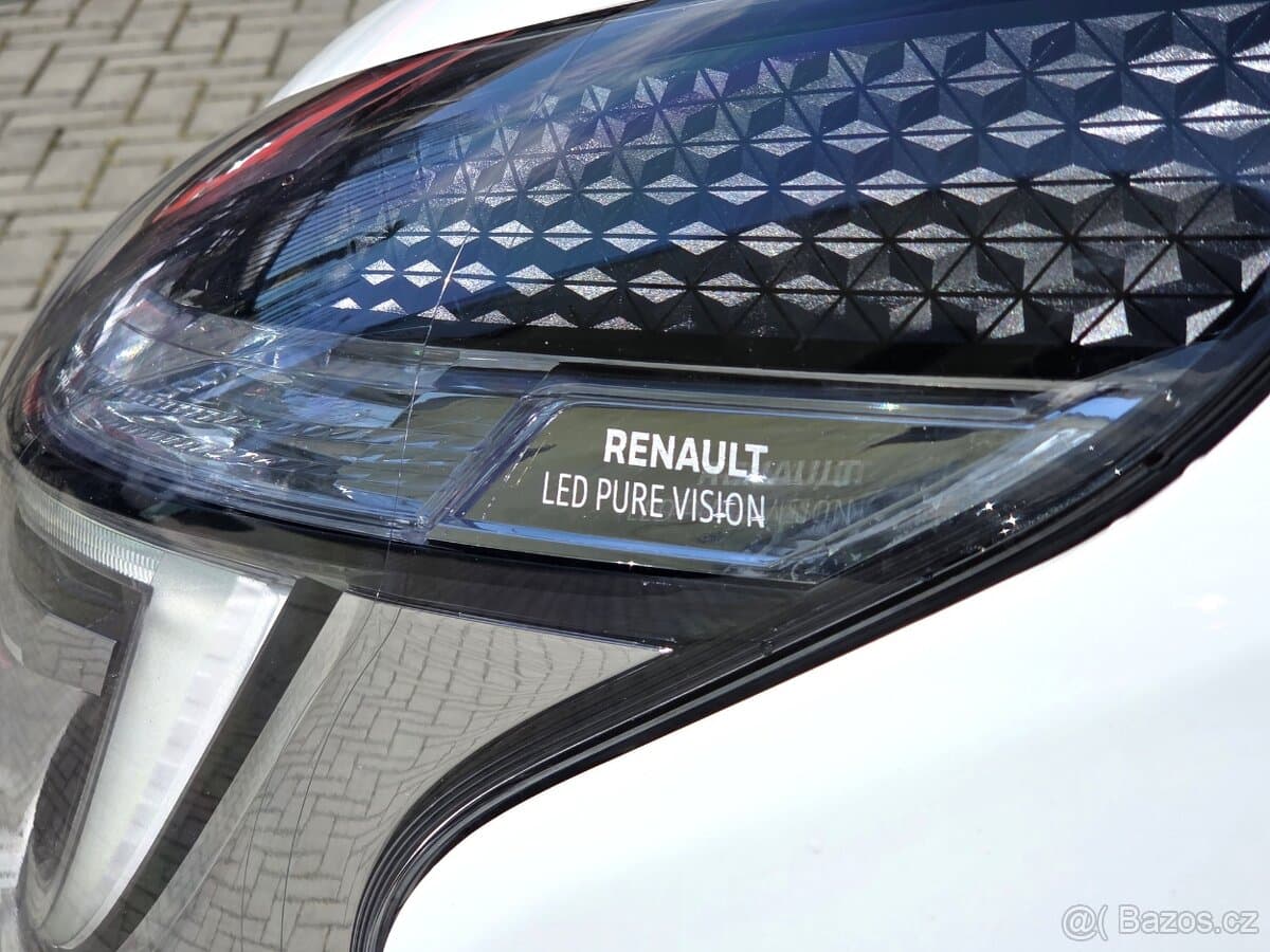 2021 Renault TRAFIC - 18
