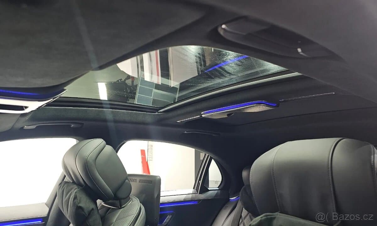 2021 Mercedes-Benz OSTATNÍ - 18