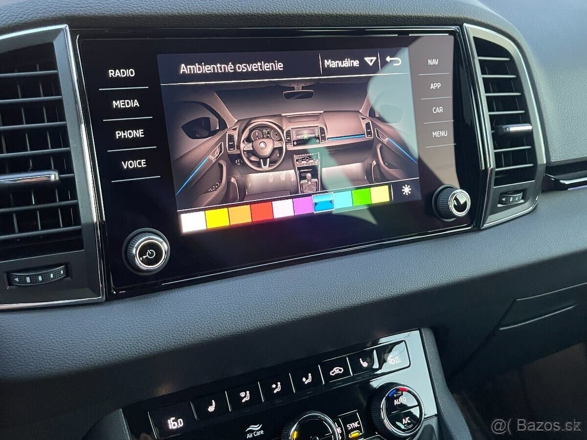 2020 Škoda KAROQ - 18