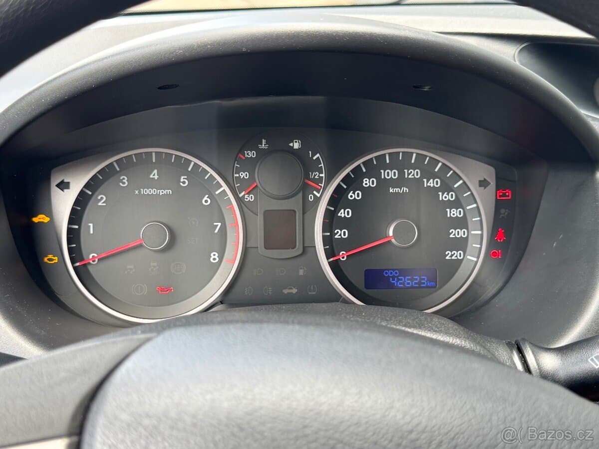 2014 Hyundai i20 - 18