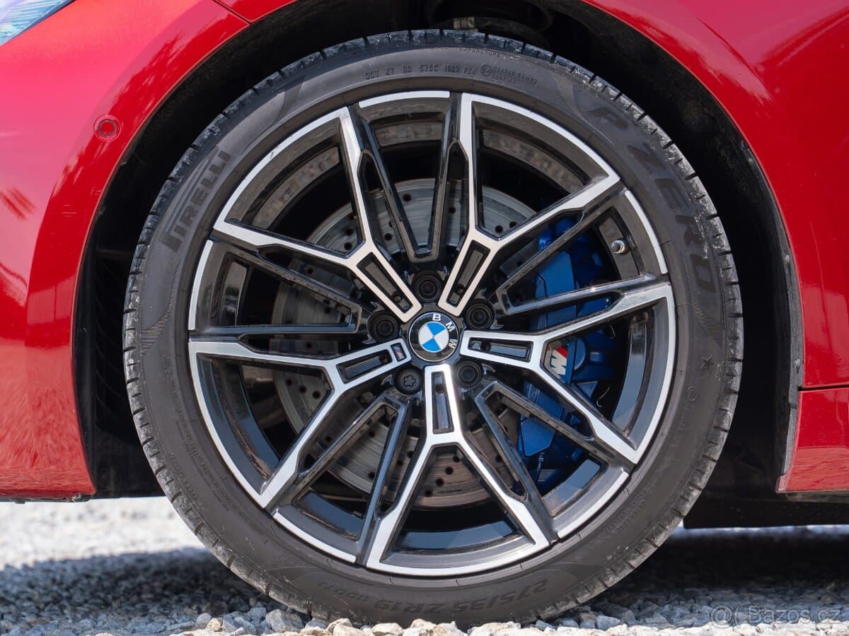 2025 BMW M2 - 18