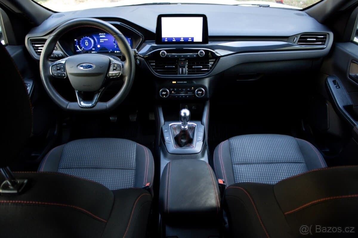 Ford KUGA - 18