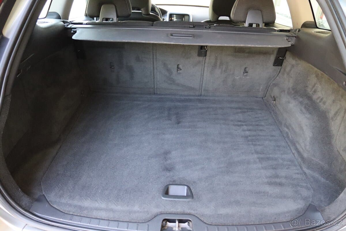 2015 Volvo XC60 - 18