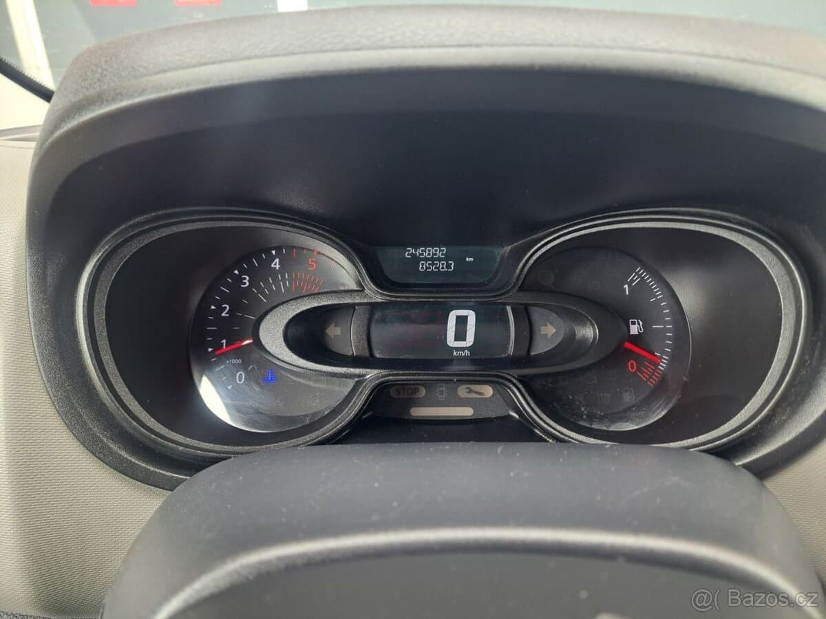 2018 Renault TRAFIC - 18