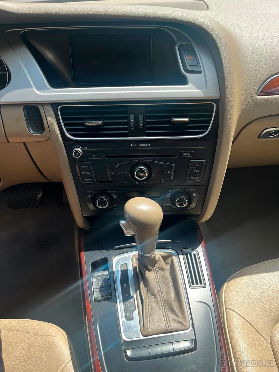 2010 Audi A4 - 18