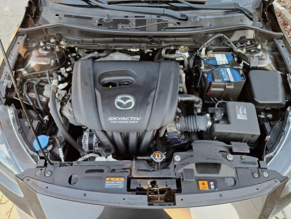 2017 Mazda 2 - 18