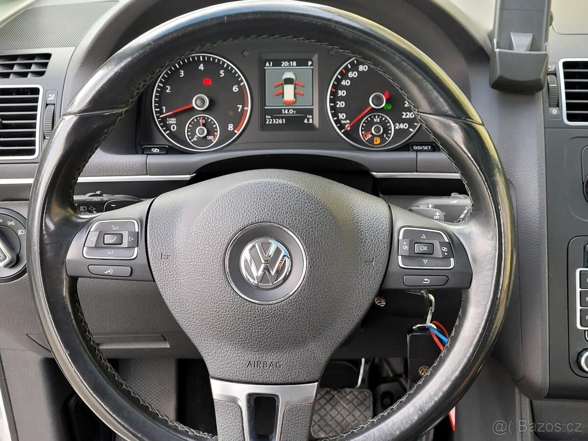 2012 Volkswagen TOURAN - 18