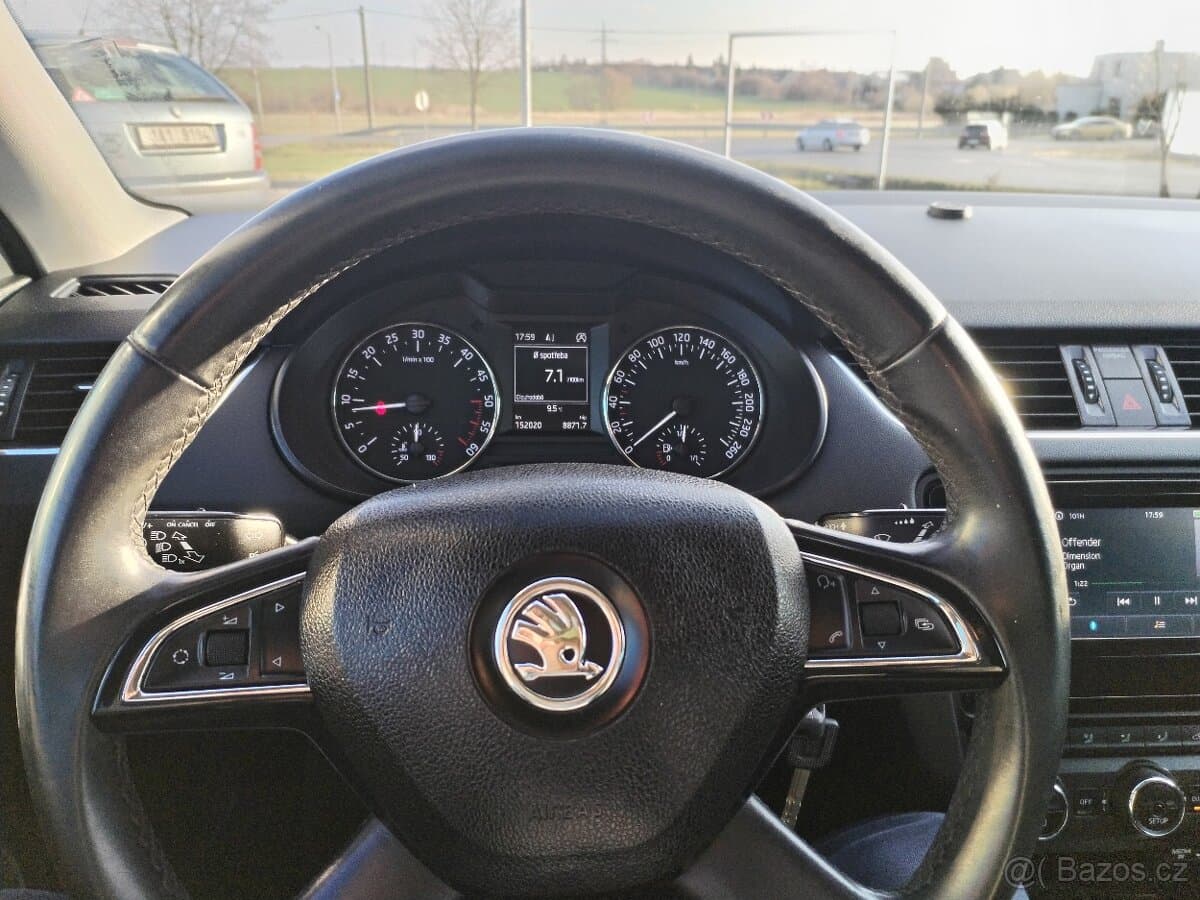 2015 Škoda OCTAVIA - 18