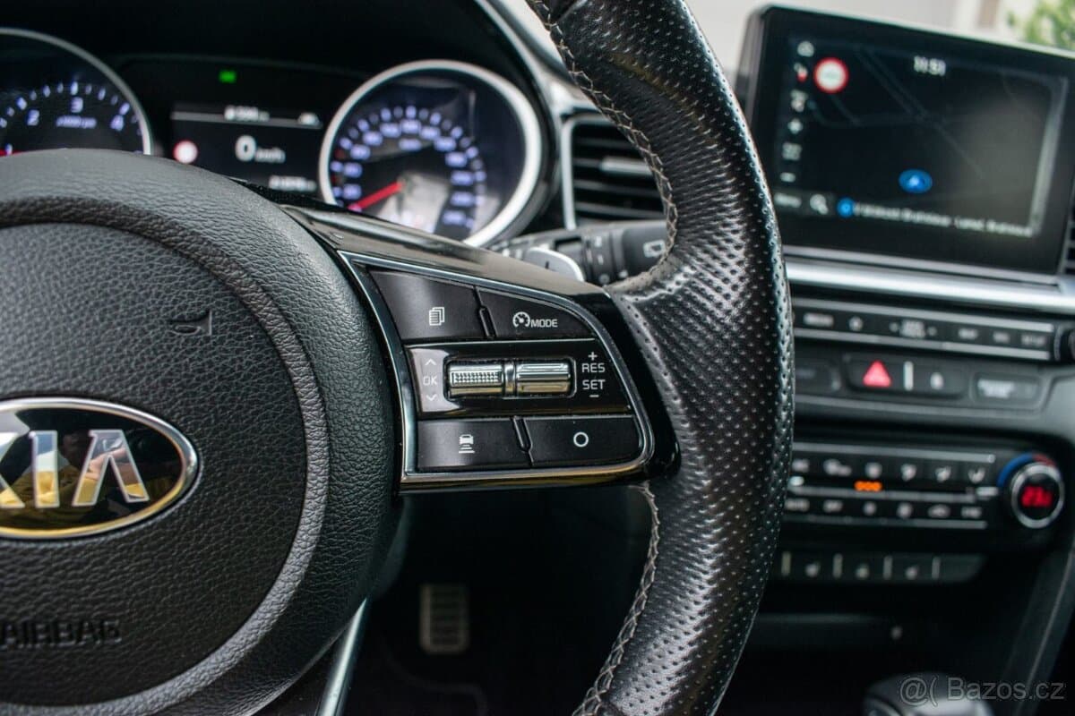 2019 Kia PROCEED - 18