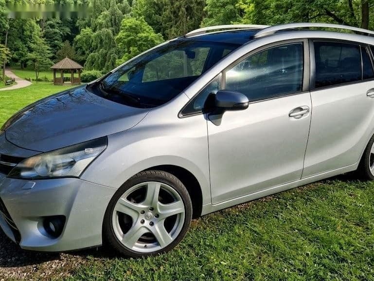 2013 Toyota VERSO - 18
