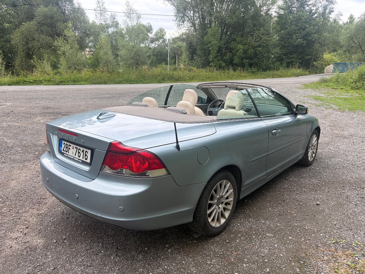 2009 Volvo C70 - 18