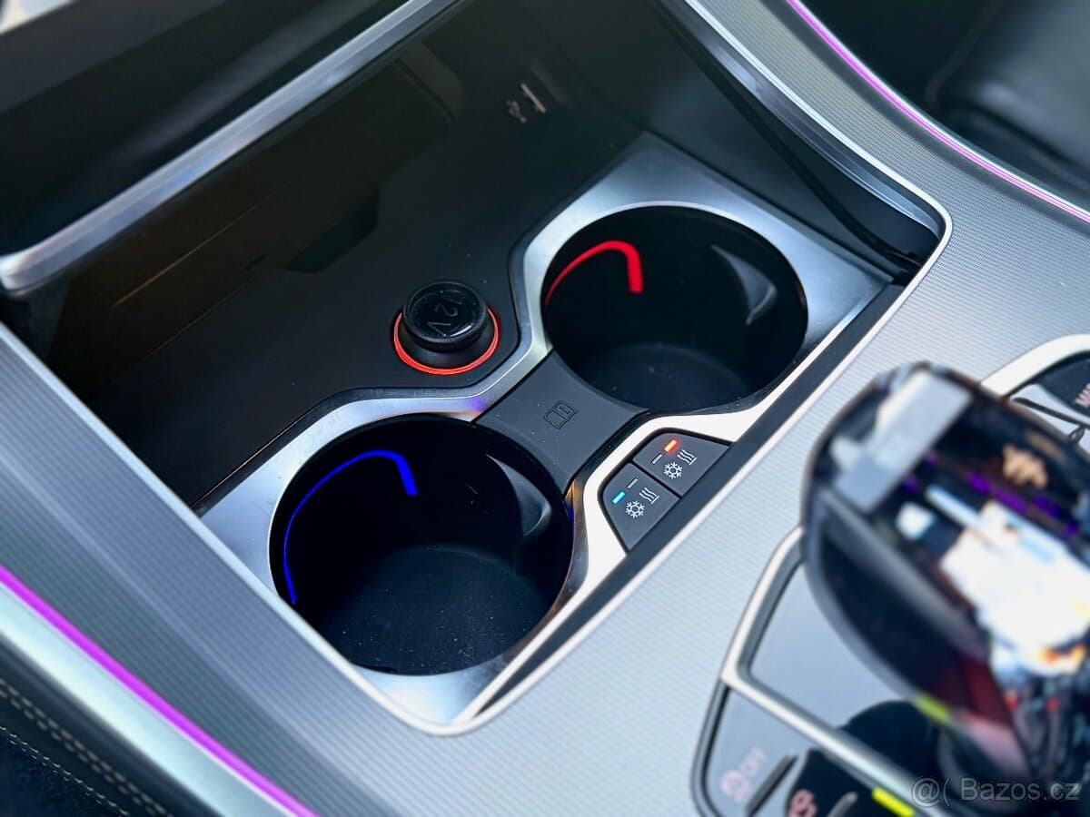 2020 BMW M5 - 18