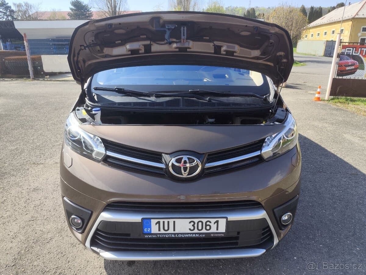 2020 Toyota PROACE - 18
