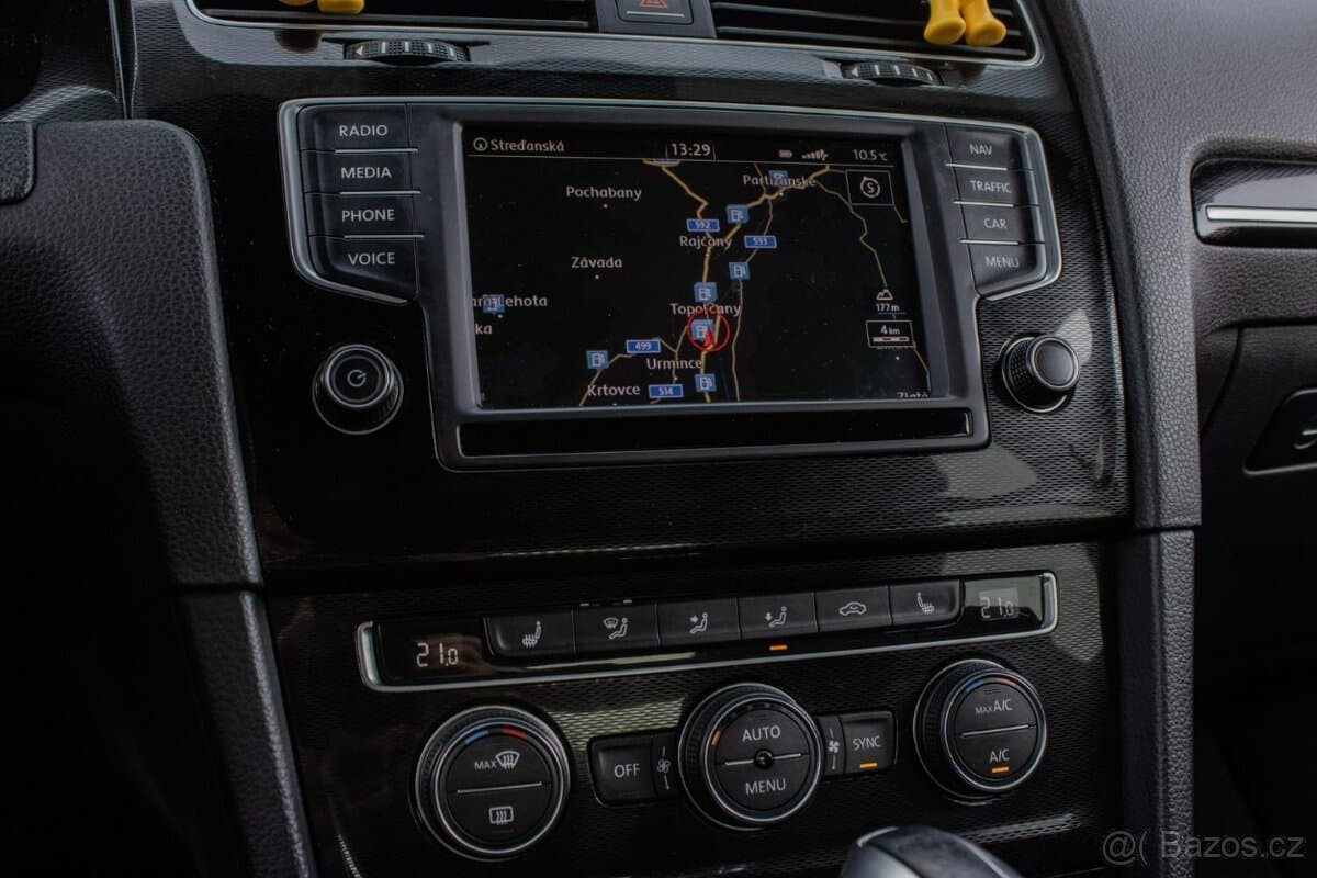 2016 Volkswagen GOLF - 18