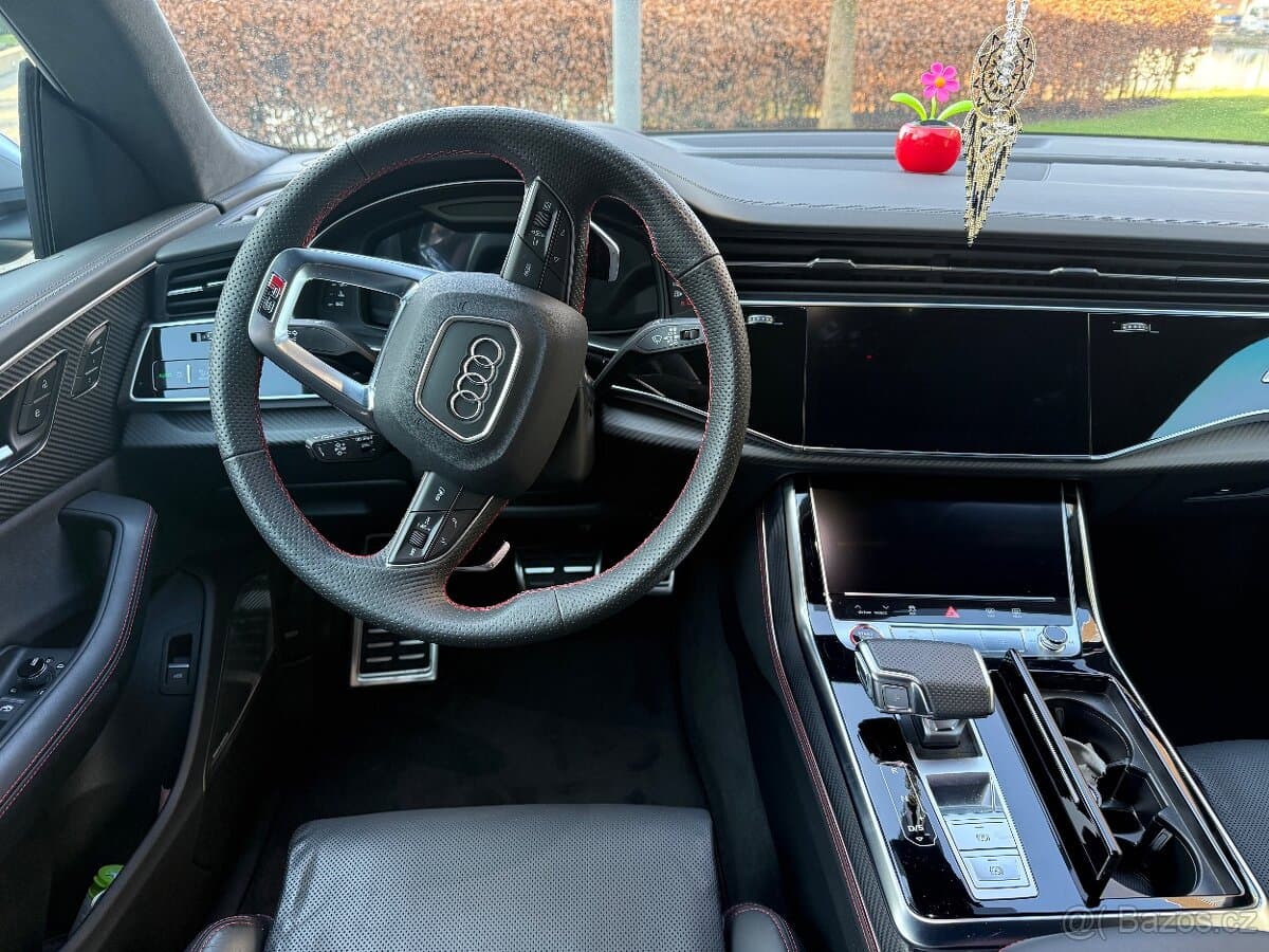 2023 Audi Q8 - 18