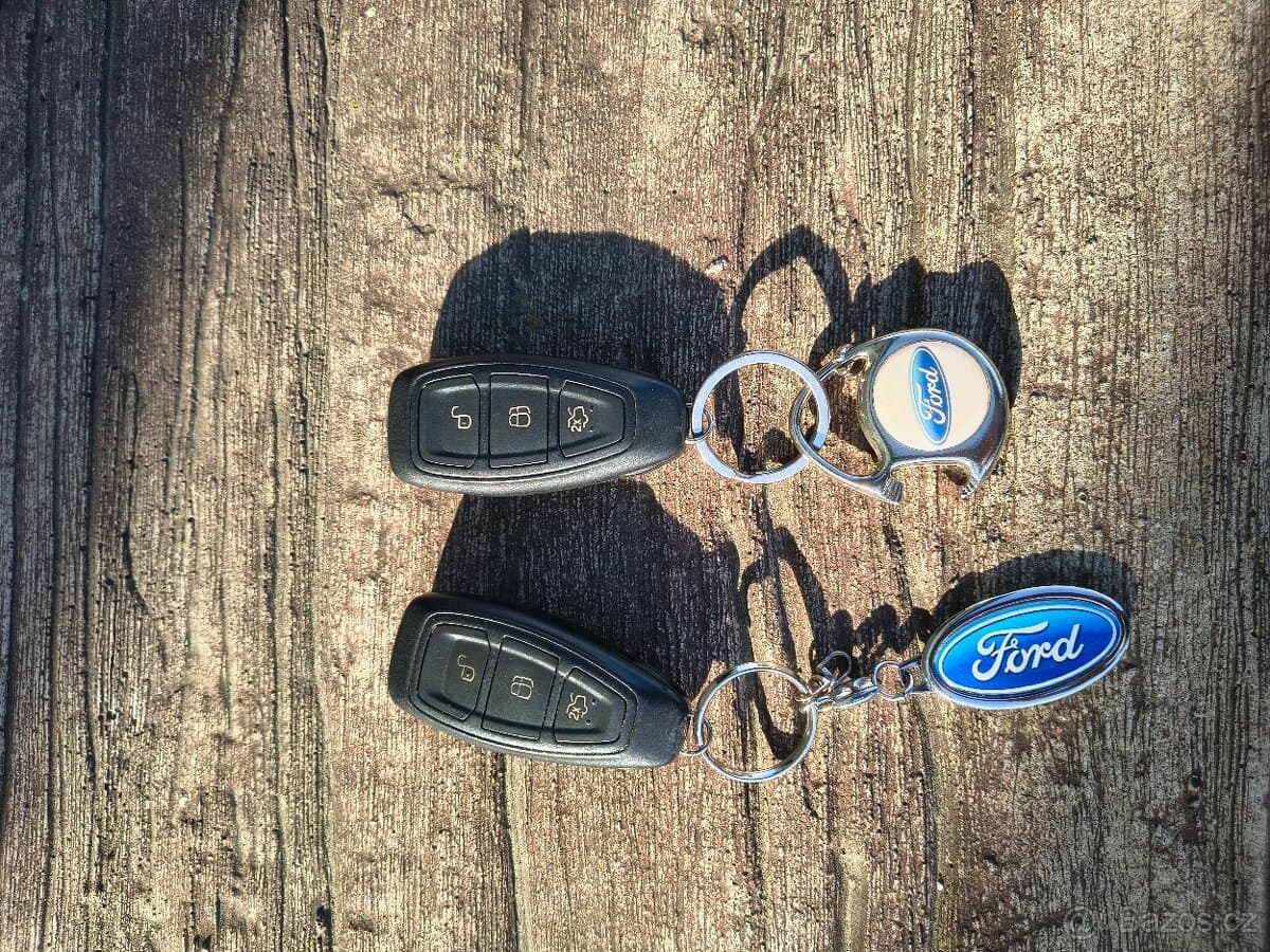 2012 Ford FOCUS - 18