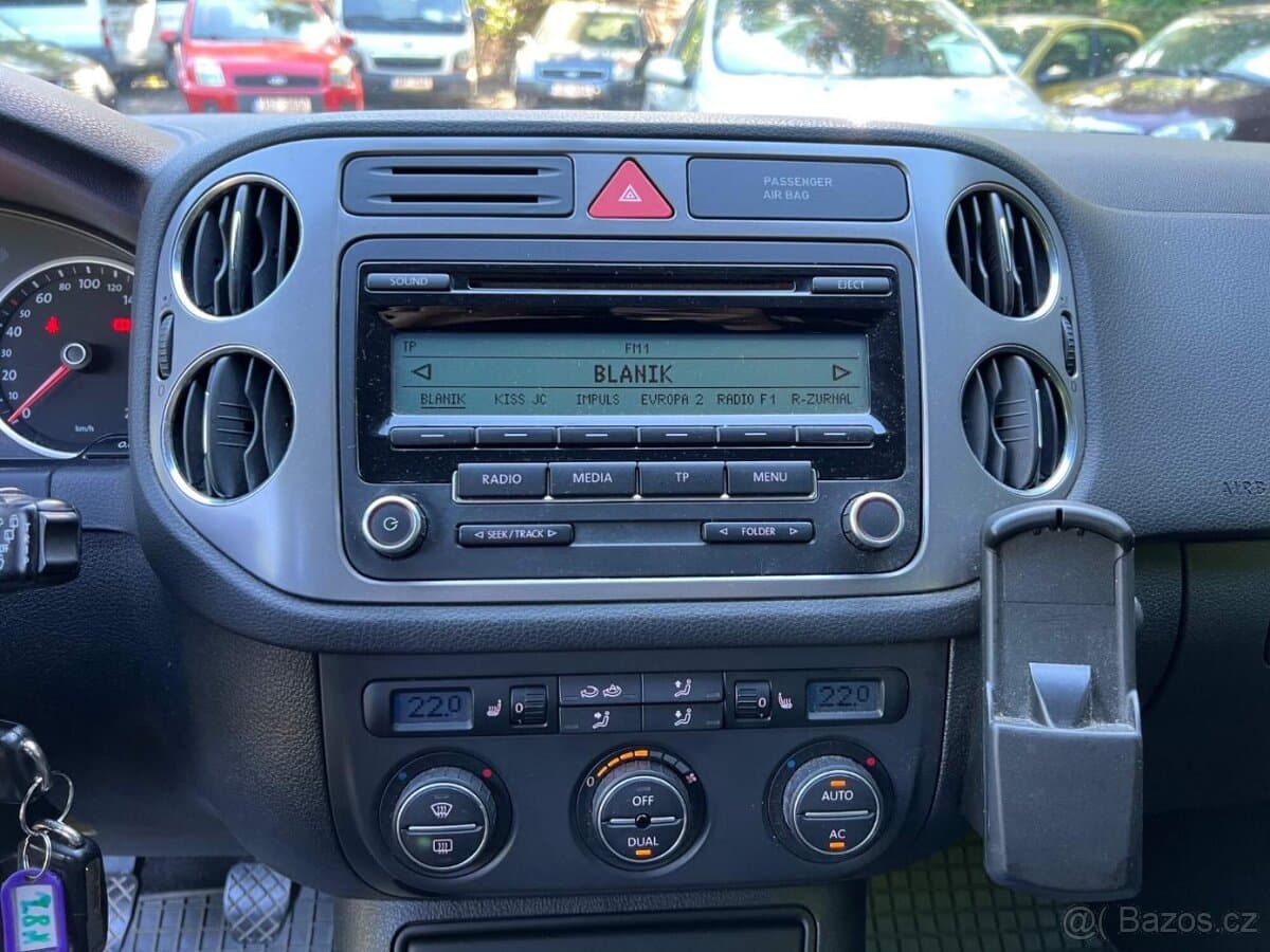 2009 Volkswagen TIGUAN - 18
